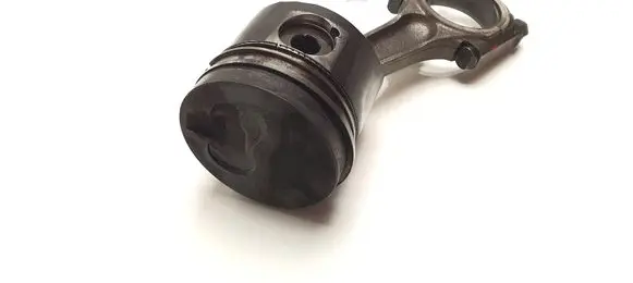 Citroen Jumpy Piston with connecting rod