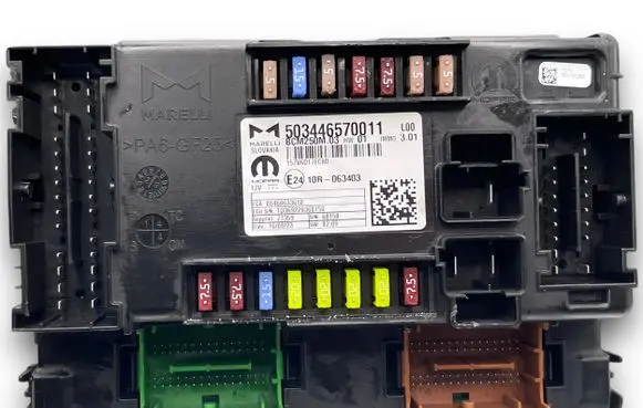 Fiat Ducato Fuse module 4879 503446570011