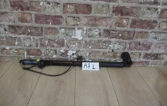 Audi A7 S7 4G Tailgate strut 