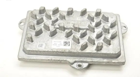 Peugeot 2008 II Voltage converter/converter module L371210