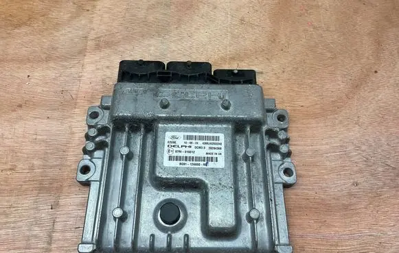 Ford S-MAX Engine control unit/module 28284368 97RI010012 BG9112A650NH
