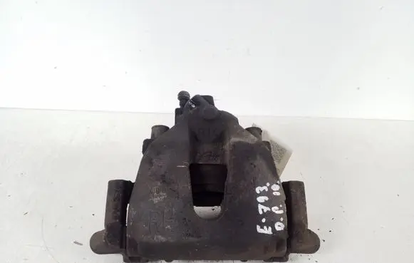 Volvo V40 Front brake caliper