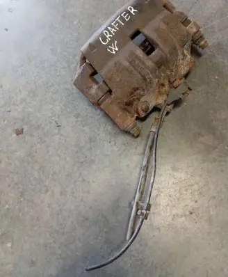 Front brake caliper