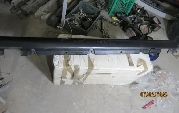 Mercedes-Benz C W205 Foot area side trim A2056600140 A2056900140