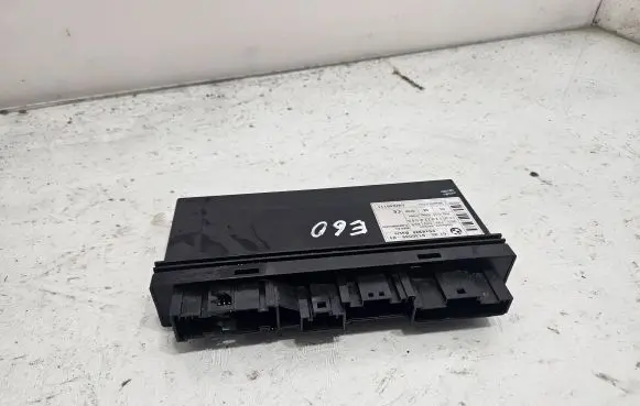 BMW 5 E60 E61 Comfort/convenience module 9136039