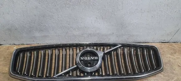 Volvo S60 Front grill