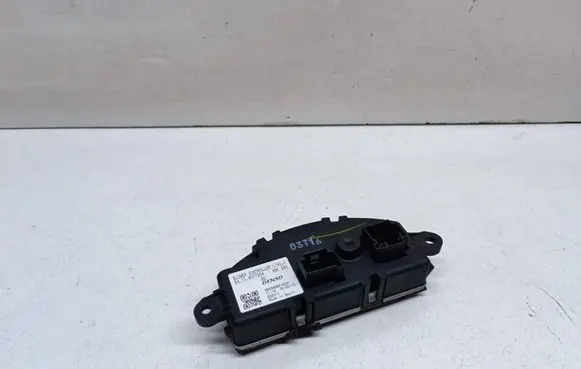 BMW 2 F46 Heater blower motor/fan resistor 9377854 64119377854