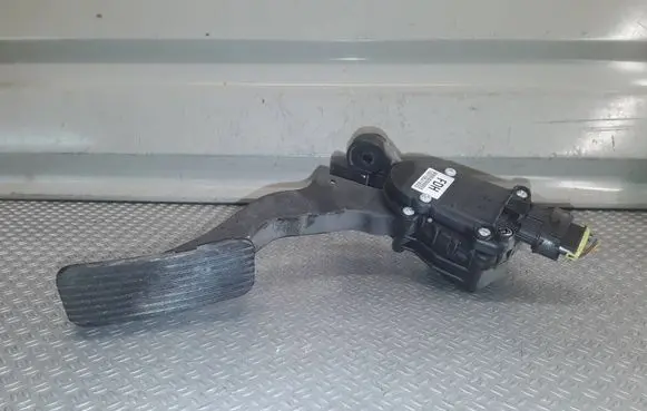 KIA Ceed Accelerator throttle pedal 