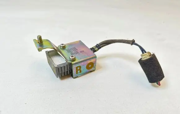 Toyota Prius (XW20) Heater blower motor/fan resistor 4453547020 0567770810