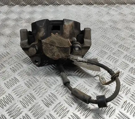 Volvo XC90 Front brake caliper 31665741