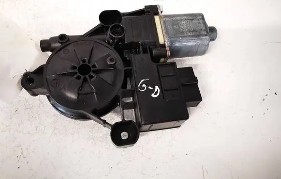 Skoda Karoq Rear door window regulator motor 5Q0959812E