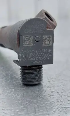 Fuel injector