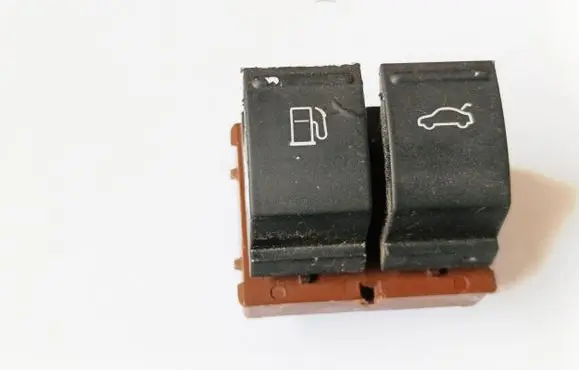 Volkswagen PASSAT B6 Fuel tank opening switch 3C0959903