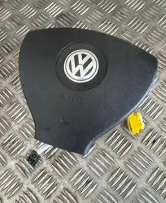 Volkswagen PASSAT B6 Steering wheel airbag 1K0880201CB