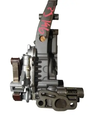 Mercedes-Benz C AMG W205 Oil pump R2781810601
