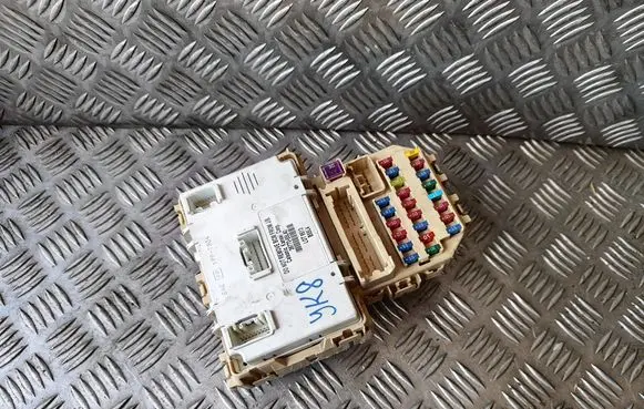 Suzuki SX4 Fuse module 3677055L40 YK810L YK81EP27
