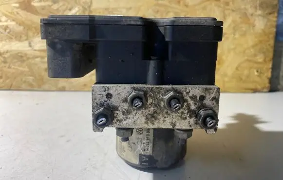 Seat Altea ABS Pump 1K0907379P