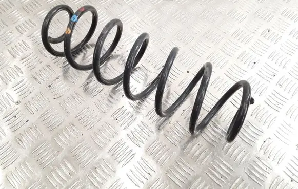 Peugeot 2008 I Rear coil spring