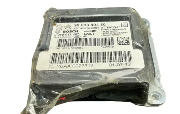 Peugeot 208 Airbag control unit/module 9803380480 0285011402