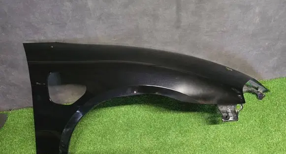 Porsche Taycan 9J1 Fender