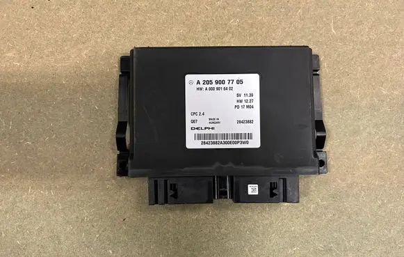 Mercedes-Benz C W205 Gearbox control unit/module A2059007705