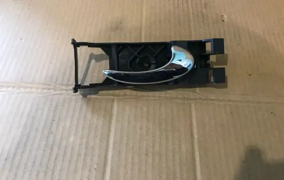 Jaguar XJ X308 Front door interior handle R30213