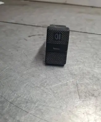 Fog light switch