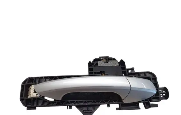 Rear door exterior handle