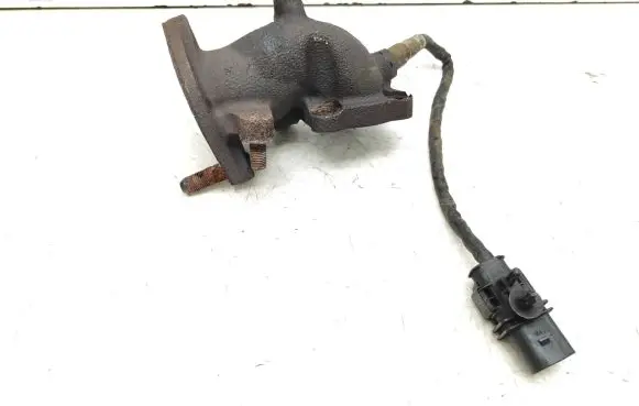 Hyundai Sonata Exhaust manifold