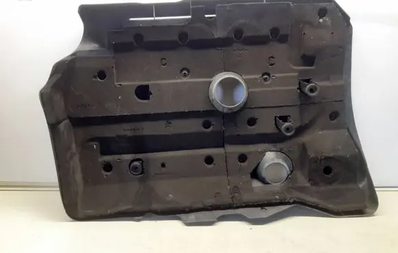 Toyota Avensis T250 Engine cover (trim)