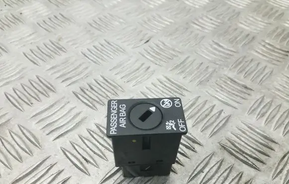 Seat Leon (5F) Passenger airbag on/off switch 5C5919237