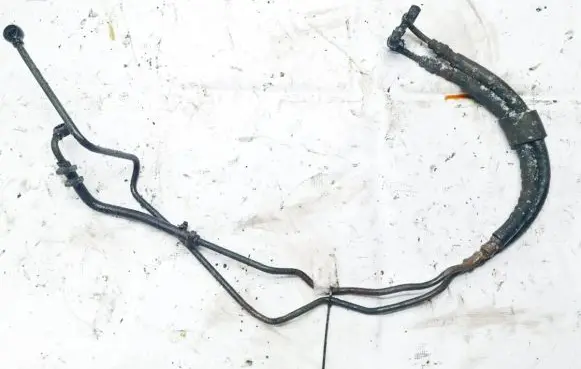 Mitsubishi Space Wagon Power steering hose/pipe/line