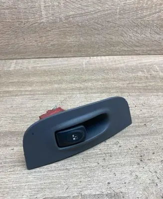 Renault Megane I Electric window control switch 7700429071 R276830