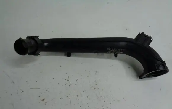 Volkswagen Golf VII Intercooler hose/pipe 04E145673C