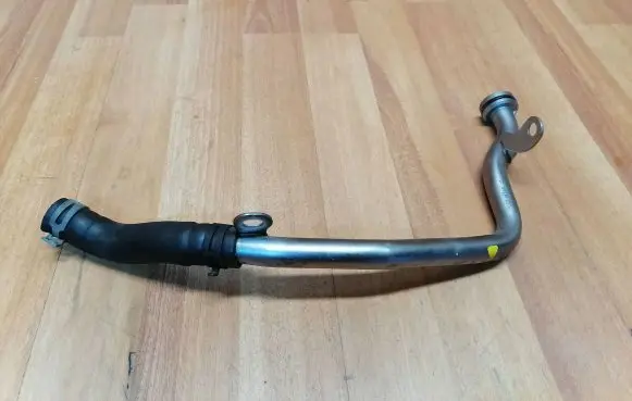 Renault Scenic IV - Grand scenic IV Engine coolant pipe/hose 140558285R