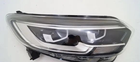 Renault Kadjar Headlight/headlamp