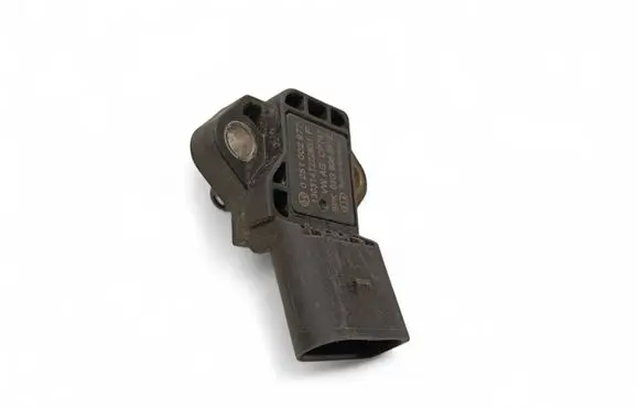 Volkswagen Touran I Air pressure sensor 03G906051E