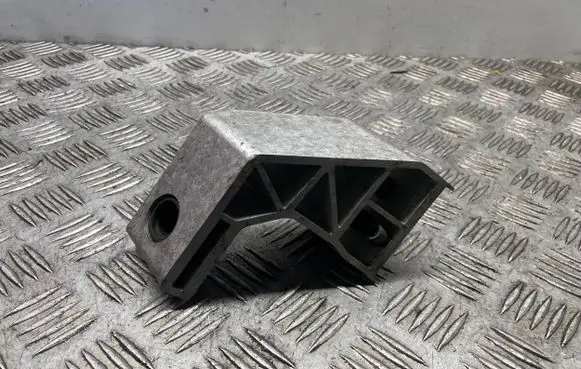 Mercedes-Benz C W205 Radiator support slam panel bracket A2055014120