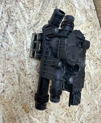 Peugeot 308 Thermostat 9803549480