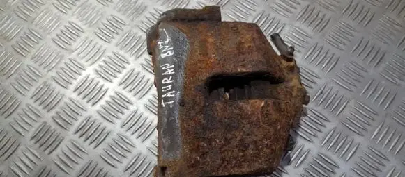 Volkswagen Touran I Front brake caliper