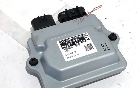 Toyota Camry VIII XV70 Other control units/modules 89571-42010