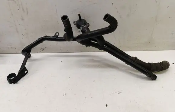 Volkswagen Golf VII Engine coolant pipe/hose 5Q0122096E
