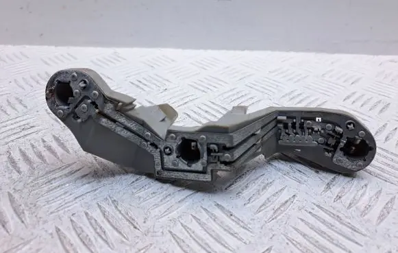 Toyota Avensis T250 Tail light bulb cover holder 8155705230