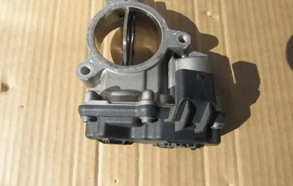 Mercedes-Benz E W213 Throttle valve A6540900070