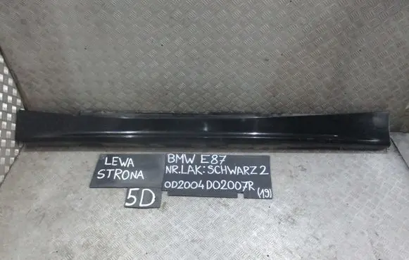 BMW 1 E81 E87 Foot area side trim 17222401