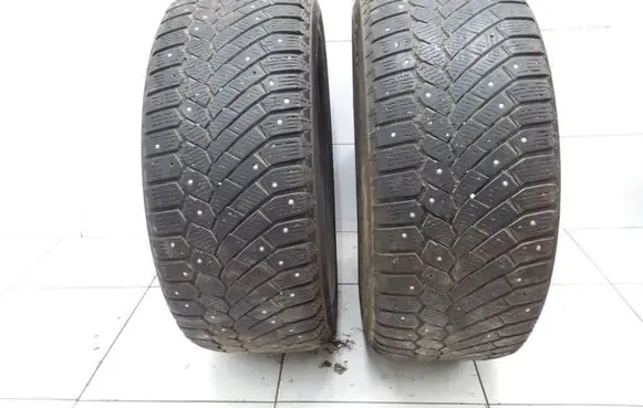 Volkswagen Golf II R16 winter/snow tires with studs 22555R1699T CONTIICECONTACT
