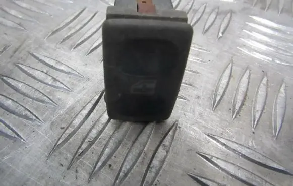 Seat Toledo I (1L) Electric window control switch 1L0959855