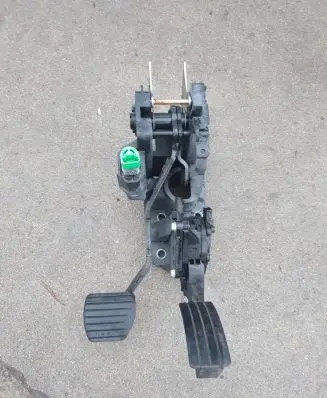 Smart ForTwo III C453 Brake pedal 465012871R 161881023 A4532900300
