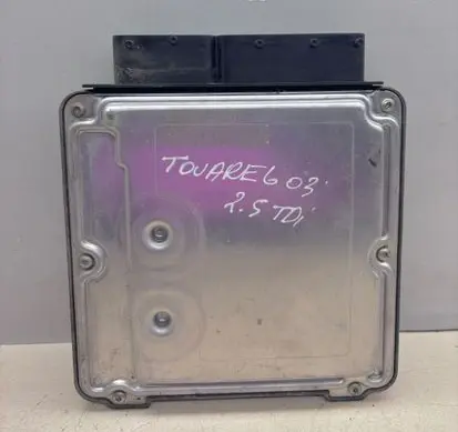 Volkswagen Touareg I Engine control unit/module 070906016F