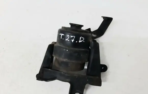 Toyota Corolla Verso AR10 Engine mount bracket